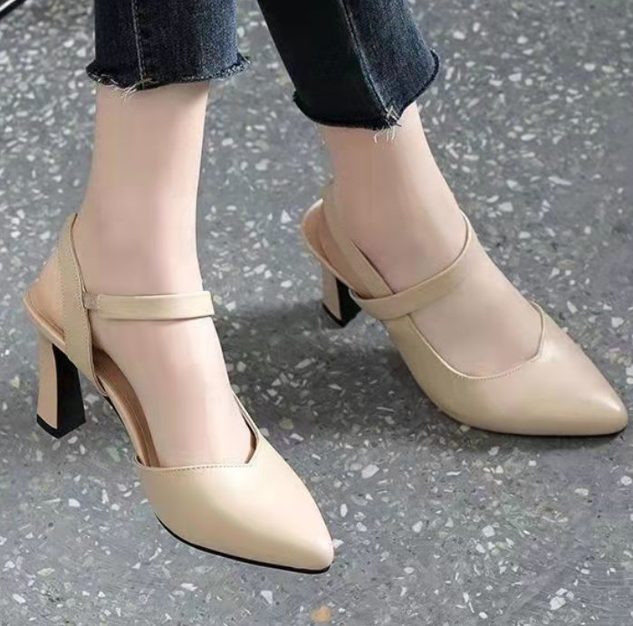 Ready stock ?Women high-heels sandals perempuan Kasut pointed French grace strap sandals ck Lazy style 6CM heght