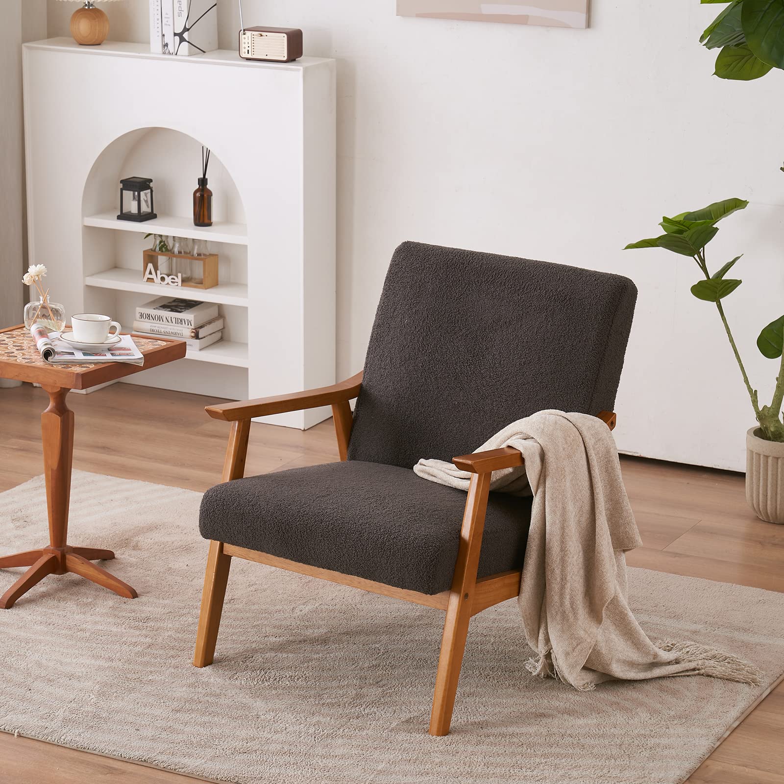 Karl home Mid-Century Accent Chair Modern Retro Leisure Chair with Solid Wood Frame Upholstered Teddy Fleece Fabric Single Sofa Armchair for Living Room, Bedroom, Balcont, Gray